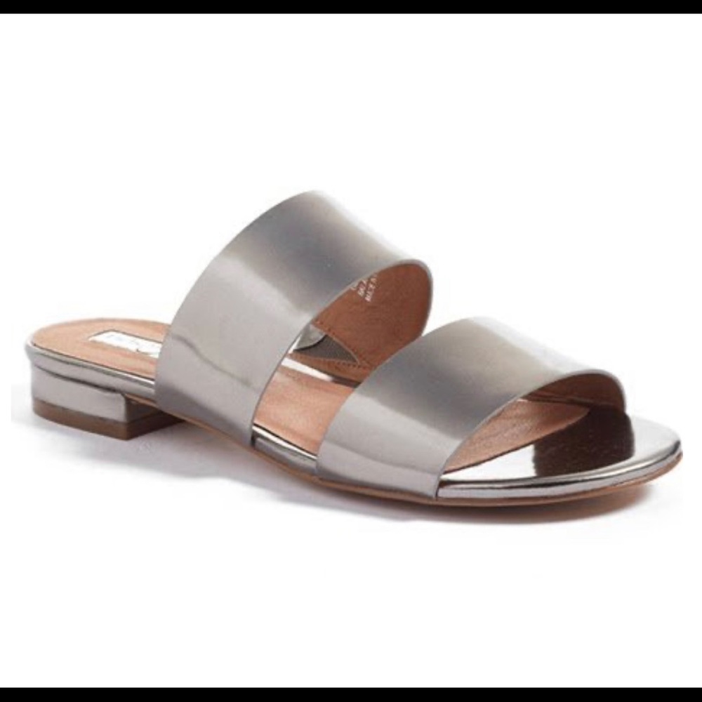 Halogen Adina Sandal Metallic